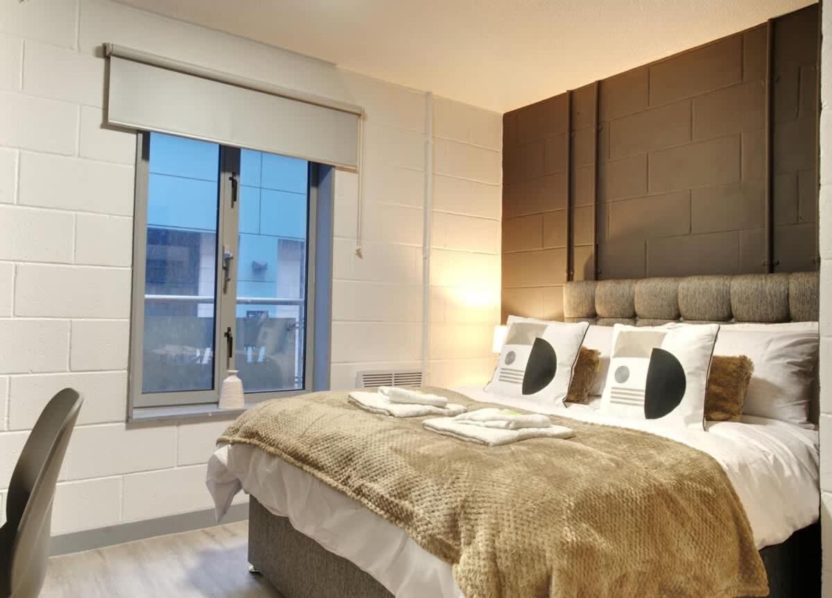 1Br City Centre Apt, Self Check In, Wifi, By Derbnb Sheffield Bagian luar foto